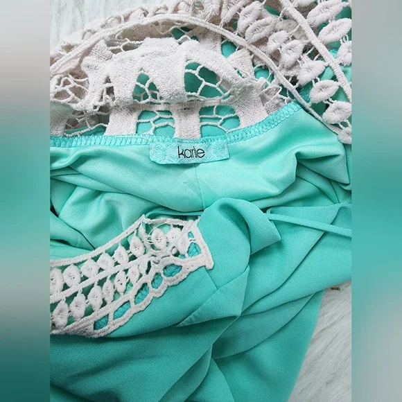 Dress - Picture 8 of 11